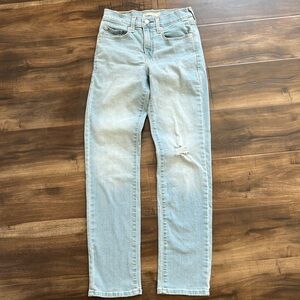 Levi’s 724 High Rise Straight Jeans Light Wash size 25